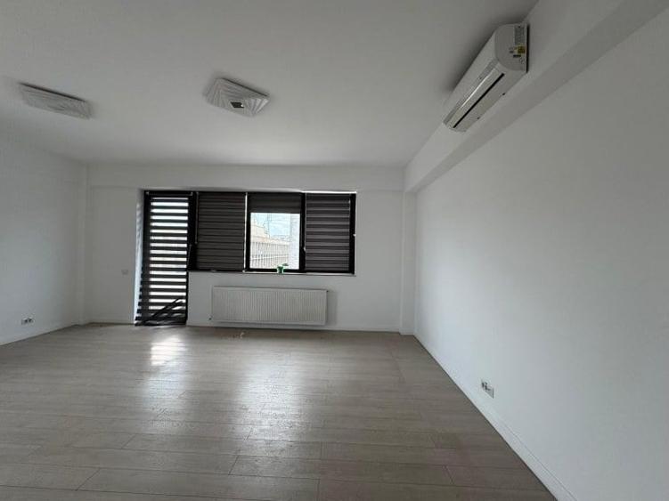 Apartament cu 4 camere în Dorobanți