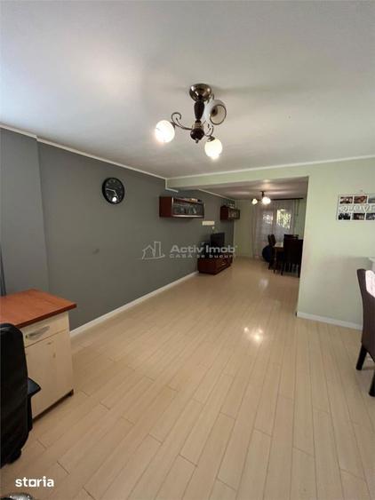 Casă cu 4 camere cu Teren 400 Mp în Central