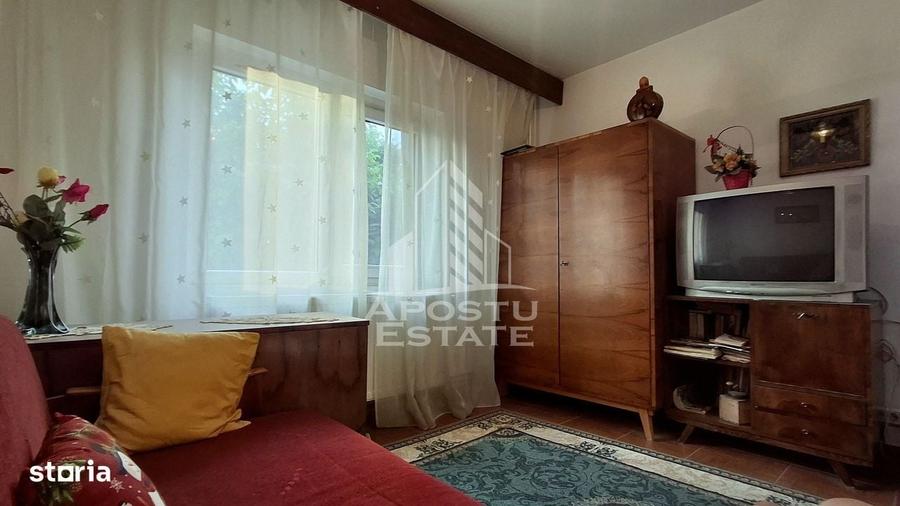 Apartament cu 2 camere semidecomandat în Micălaca