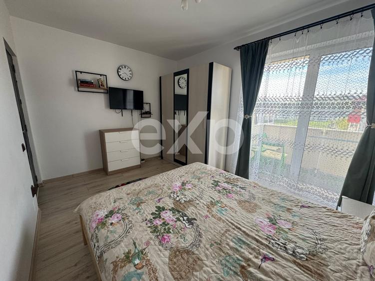 Apartament cu 3 camere semidecomandat, mobilat în Florești