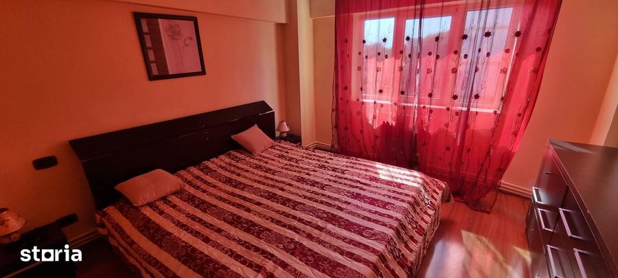 Apartament cu 4 camere în Central