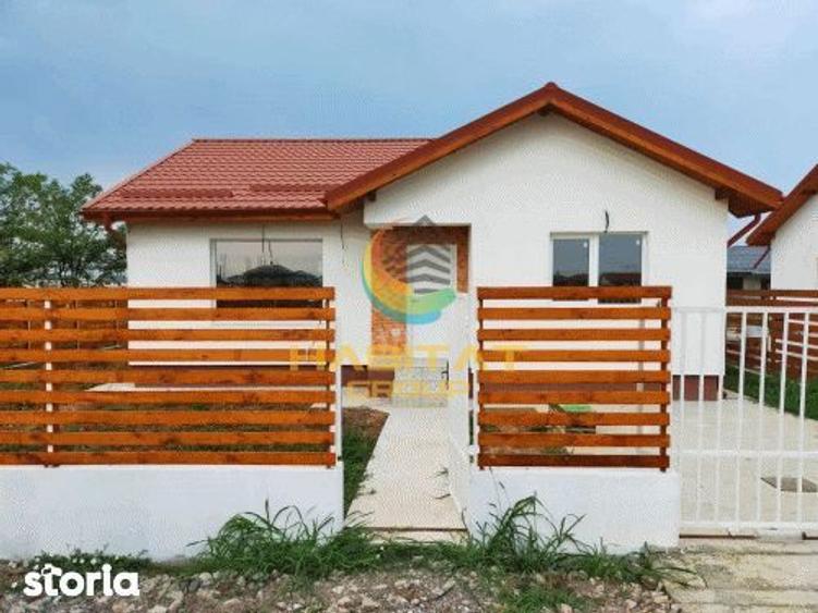 Casă cu 3 camere cu Teren 409 Mp în Vidra
