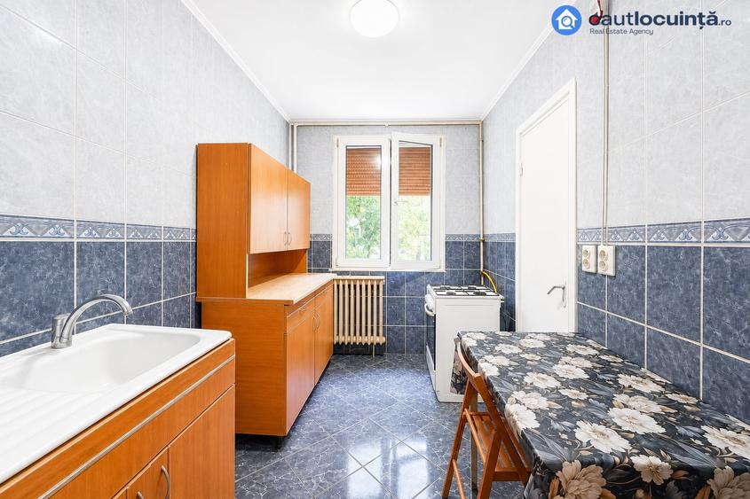 Apartament cu 3 camere în Valea Ialomiței