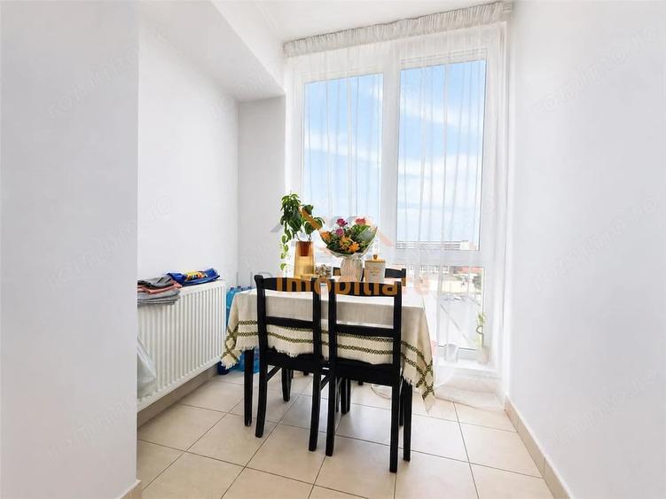 Apartament cu 2 camere decomandat în Iosia