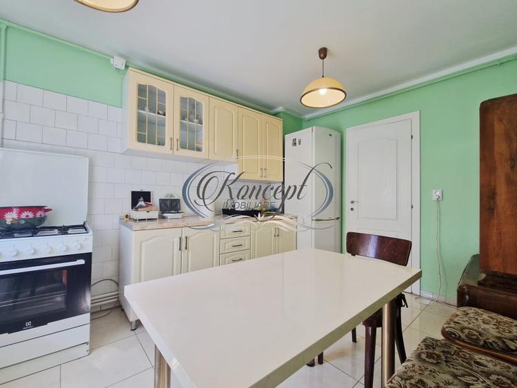 Apartament cu 3 camere decomandat, mobilat în Mărăști