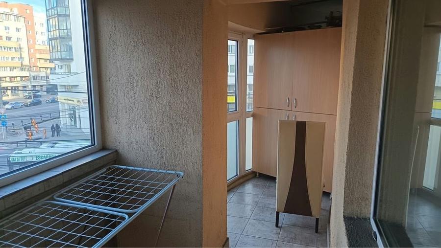 Apartament cu 2 camere decomandat în Exterior Vest