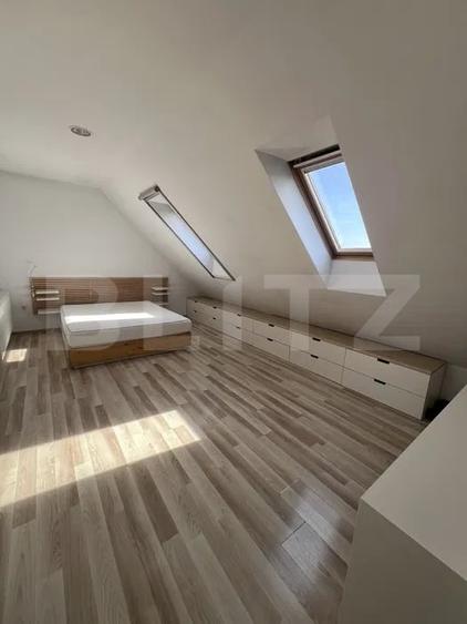Apartament cu 3 camere semidecomandat, mobilat în Florești