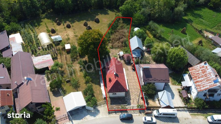 Casă cu 3 camere cu Teren 1112 Mp în Valea Iașului
