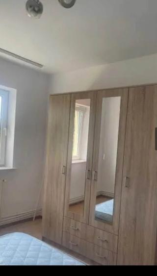 Apartament cu 2 camere semidecomandat în Dacia