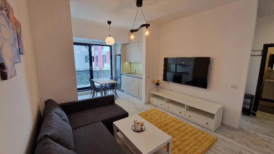 Apartament cu 2 camere semidecomandat în Theodor Pallady