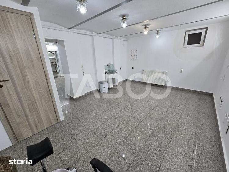 Spațiu comercial, de 94 mp, în Lupeni