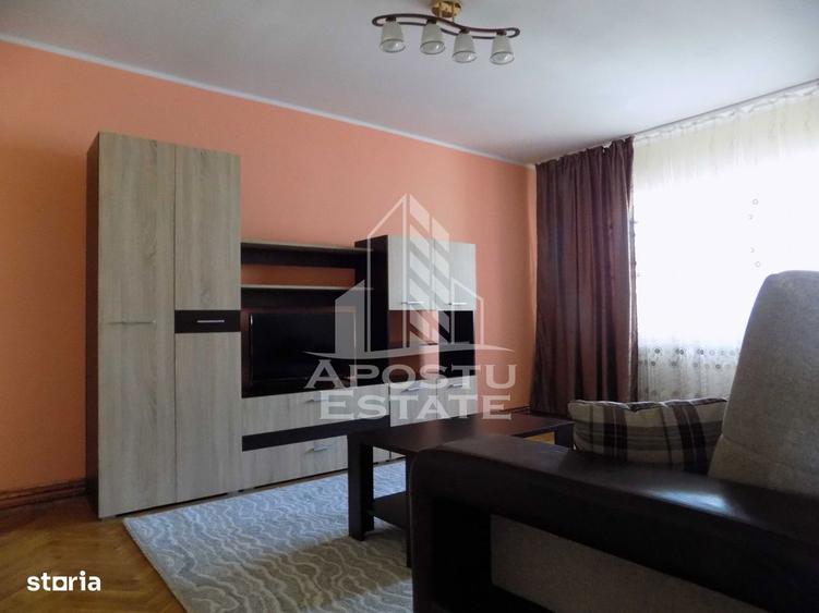 Apartament cu 4 camere decomandat, mobilat în Circumvalațiunii