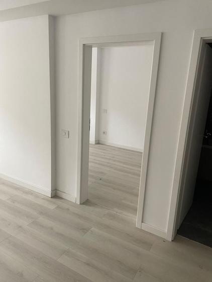 Apartament cu 2 camere semidecomandat în Viilor