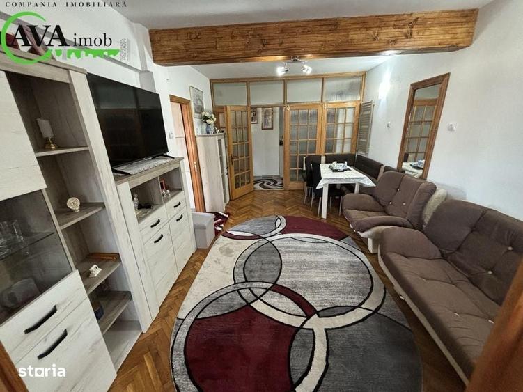 Apartament cu 3 camere semidecomandat în Central