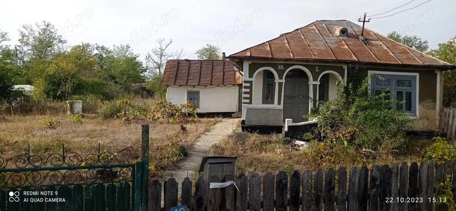 Casă cu 4 camere în Brădeanu