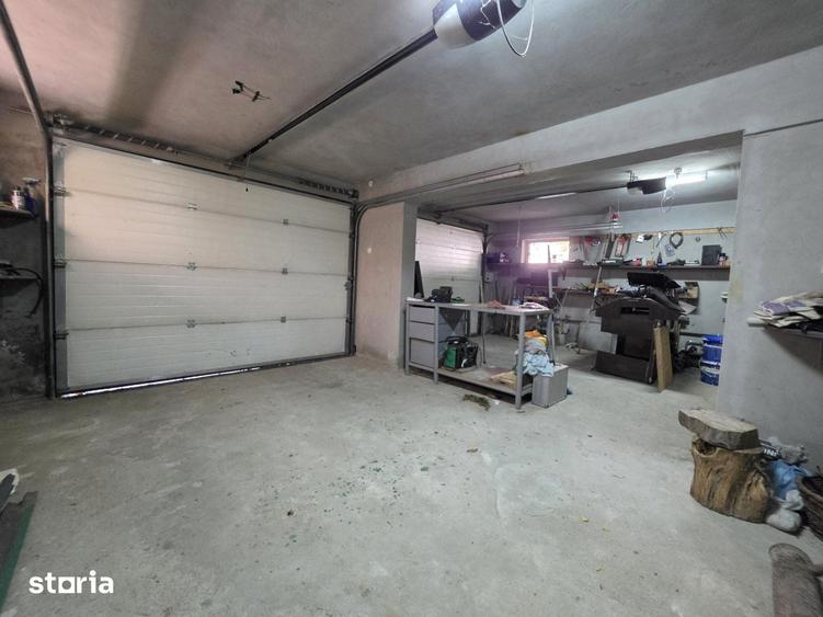 Casă cu 6 camere cu Teren 1250 Mp în Chiajna