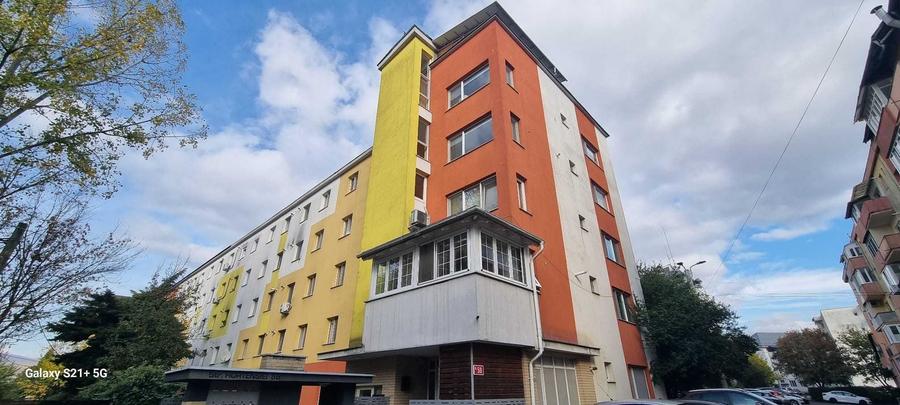 Garsonieră decomandată în Exterior Vest