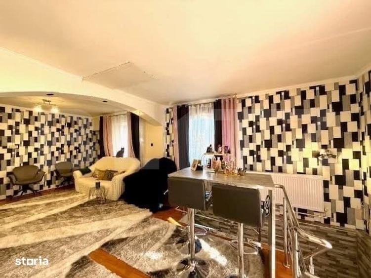 Casă cu 4 camere semidecomandat cu Teren 700 Mp în Central