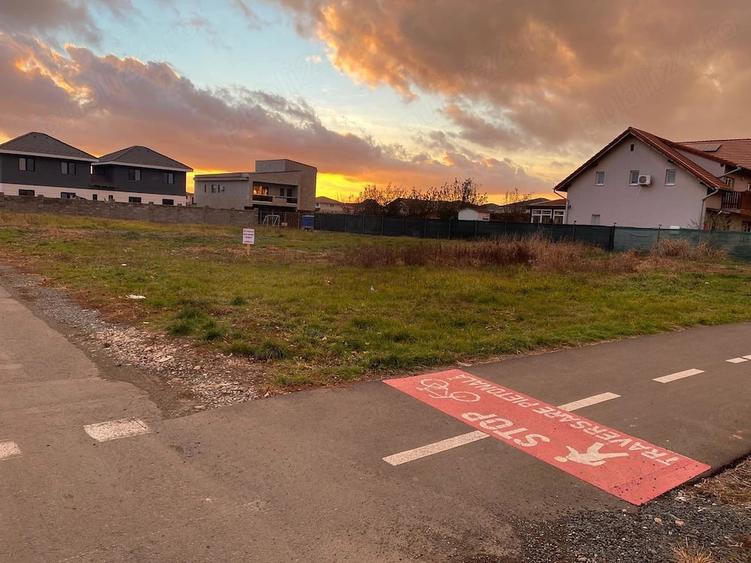 Vand teren pentru servicii P+2 Strada Mure? Dumbravi?a - 4