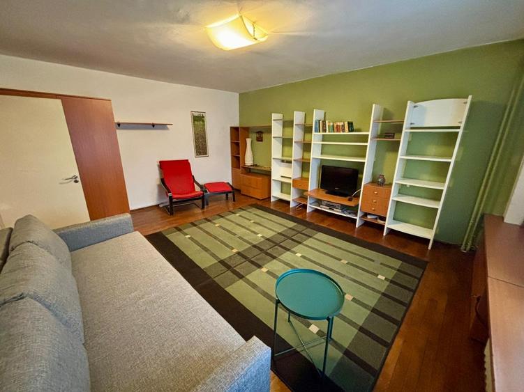 Apartament cu 2 camere decomandat în Națiunile Unite