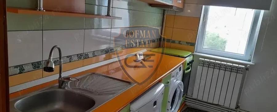 Apartament cu 4 camere decomandat în Gara