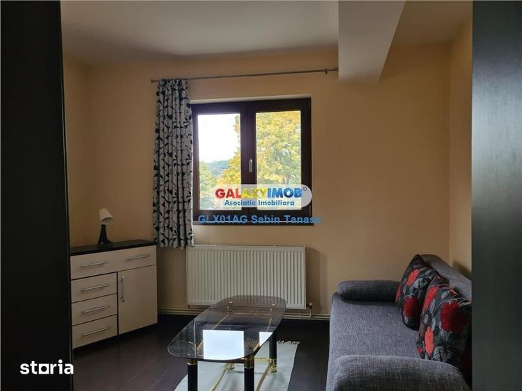 Casă cu 3 camere cu Teren 300 Mp în Prundu