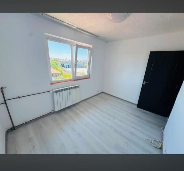 Apartament cu 2 camere decomandat în 23 August