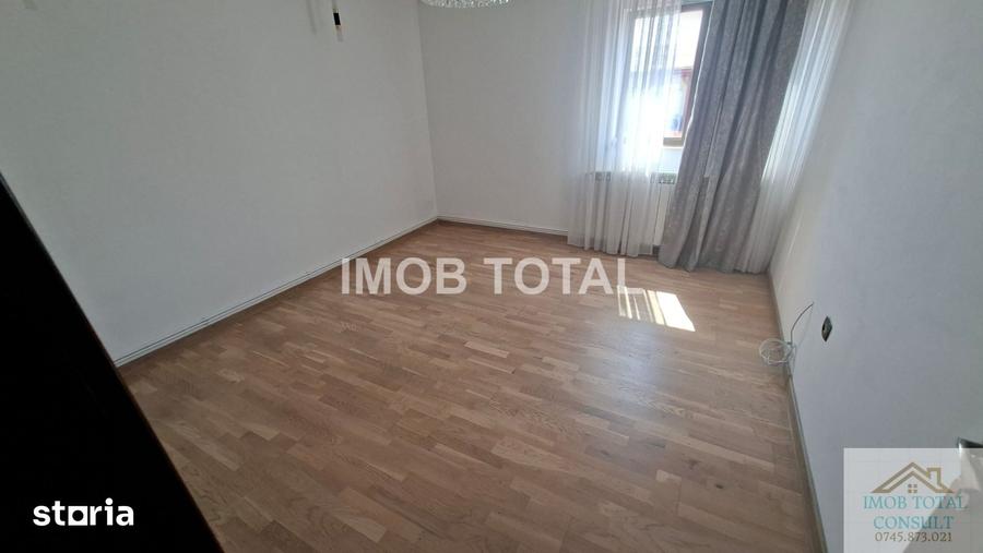 Spațiu comercial, de 190 mp, în Central