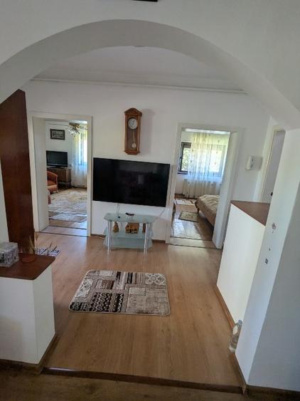 Casă individuală cu 3 camere cu Teren 250 Mp în Gojdu