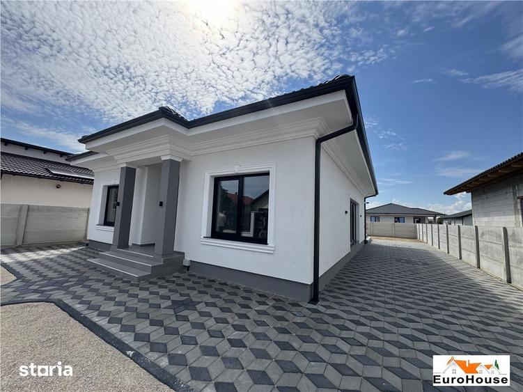 Casă cu 4 camere cu Teren 424 Mp în Central