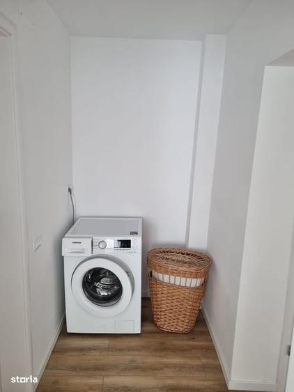 Apartament cu 3 camere decomandat în Colentina