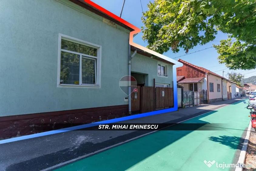 Casă cu 3 camere cu Teren 361 Mp în Central