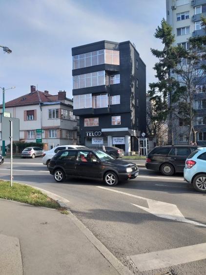 Spațiu comercial, de 457 mp, în Punctele Cardinale