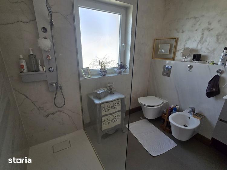 Casă cu 4 camere cu Teren 294 Mp în Freidorf