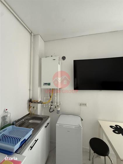 Apartament cu 5 camere decomandat în Central