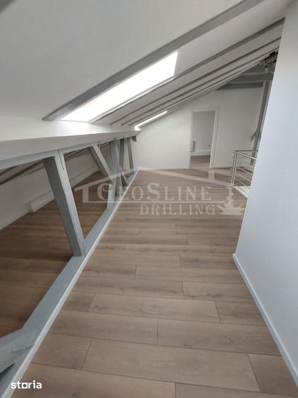 Apartament cu 4 camere decomandat în Florești