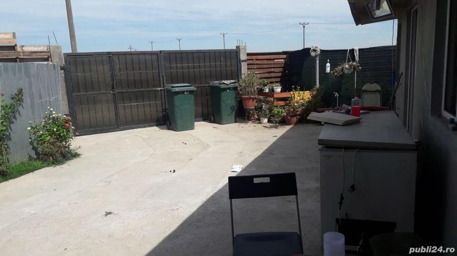 Casă cu 6 camere în Bălăceanca