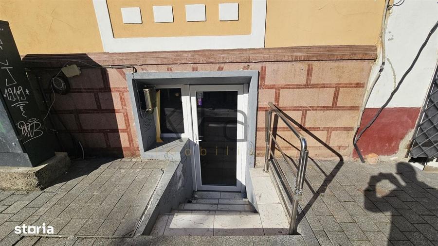 Spațiu comercial, de 18 mp, în Central