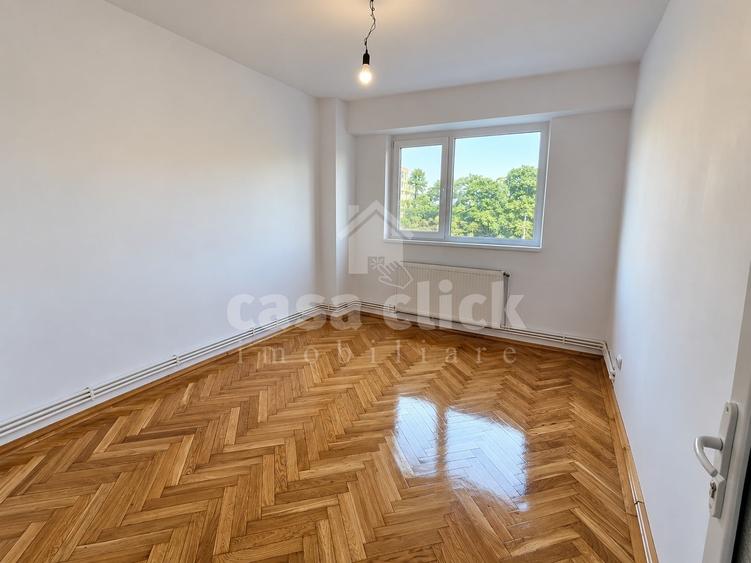Apartament cu 3 camere decomandat în Gării