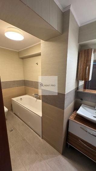 Apartament cu 3 camere decomandat, mobilat în Lujerului