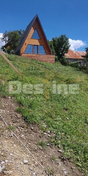 Casă cu 2 camere cu Teren 49 Mp în Central