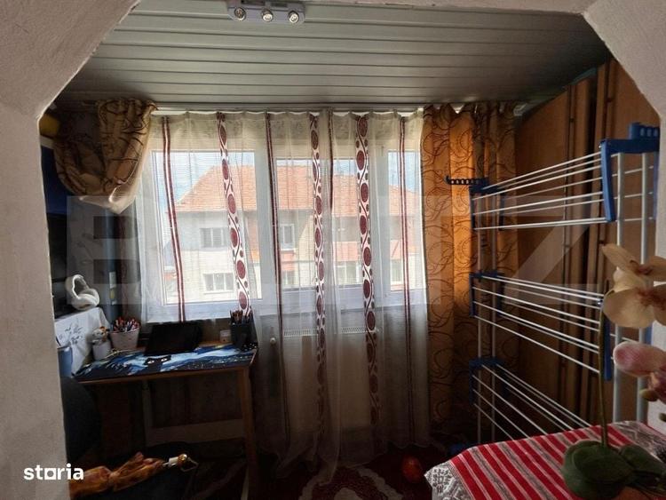 Apartament cu 3 camere decomandat în Tomești