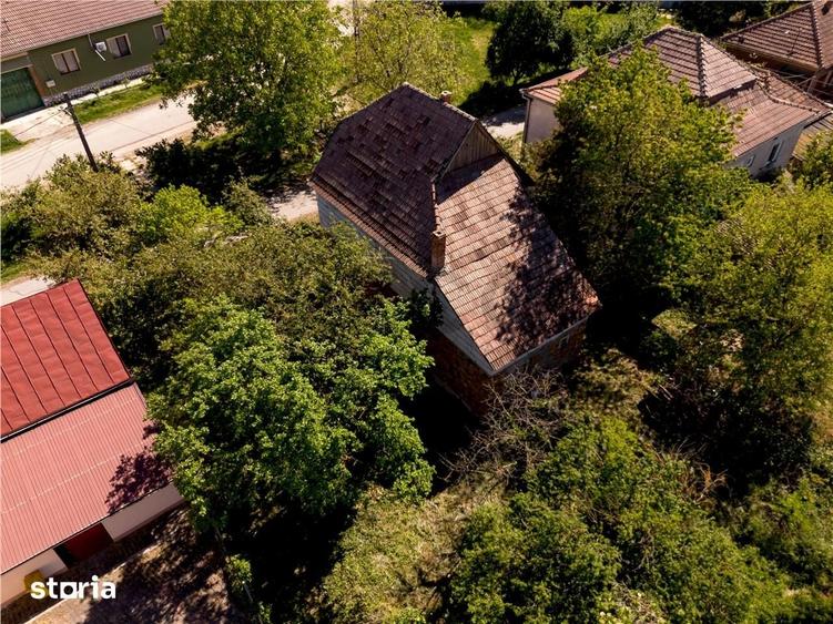 Casă cu 3 camere cu Teren 542 Mp în Borș