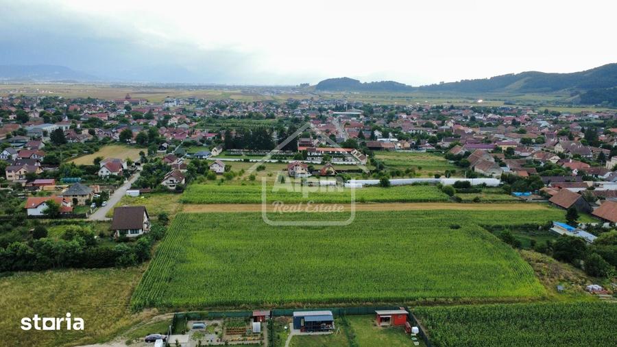 Teren de 920 mp, în Hărman