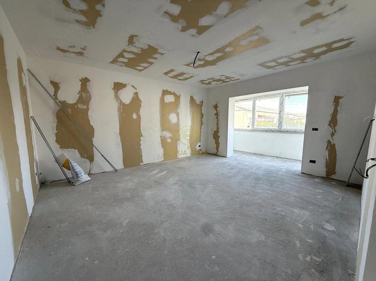 Apartament cu 3 camere în Micro 16