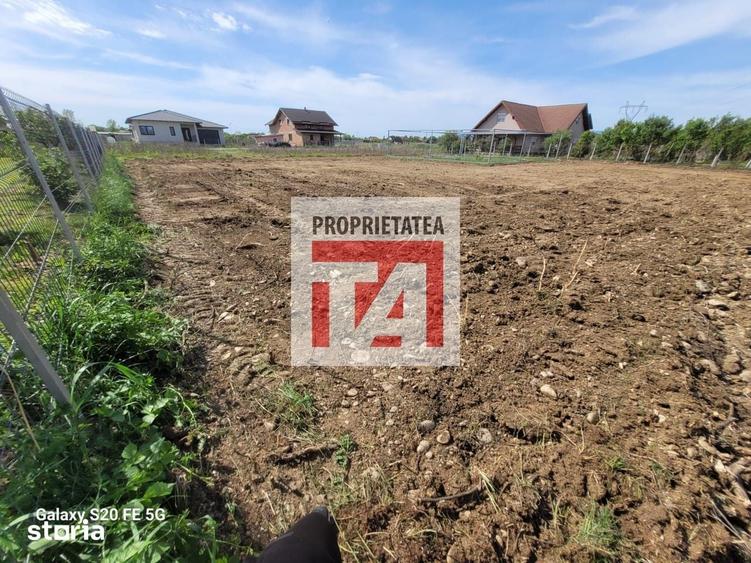 Teren de 1312 mp, în Coltău