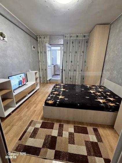 Garsonieră semidecomandată în Micro 40