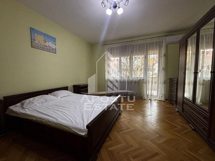 Apartament 4 camere, loc de parcare, zona Centrala - 12