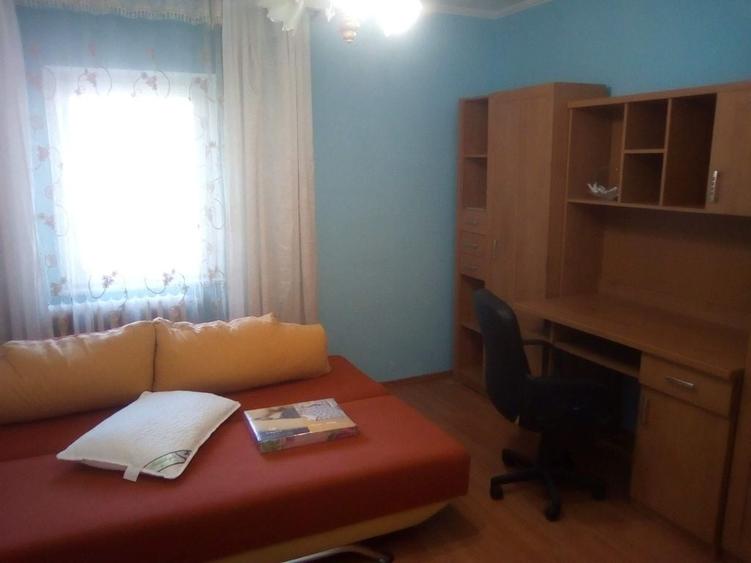 Apartament cu 2 camere decomandat în Rovine