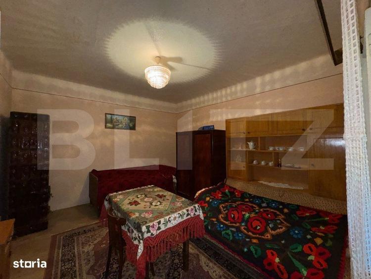 Casă cu 2 camere cu Teren 1207 Mp în Central